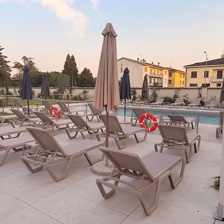 Del Lupo Hotel Soragna