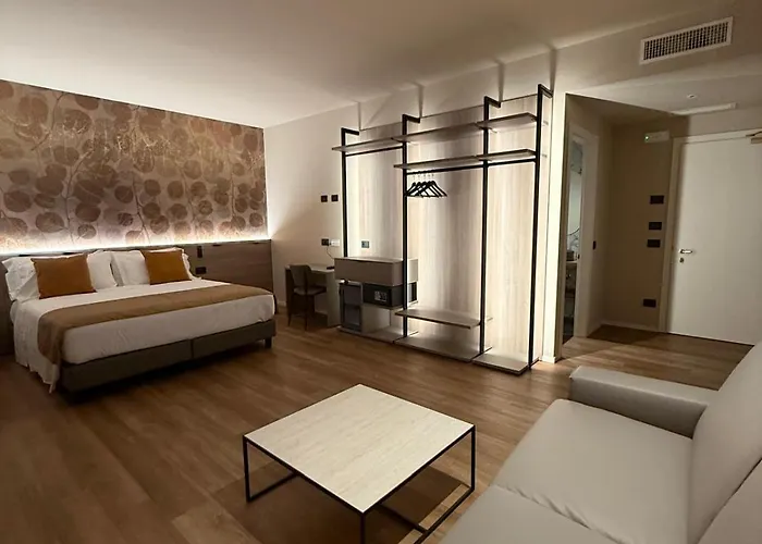 Del Lupo 4* ソラーニャ