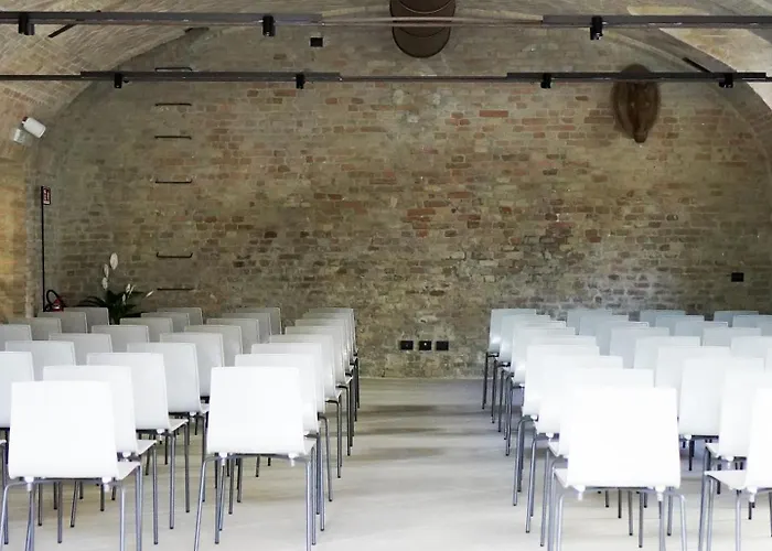 ホテル Del Lupo ソラーニャ