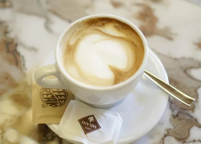 Del Lupo ホテル ソラーニャ