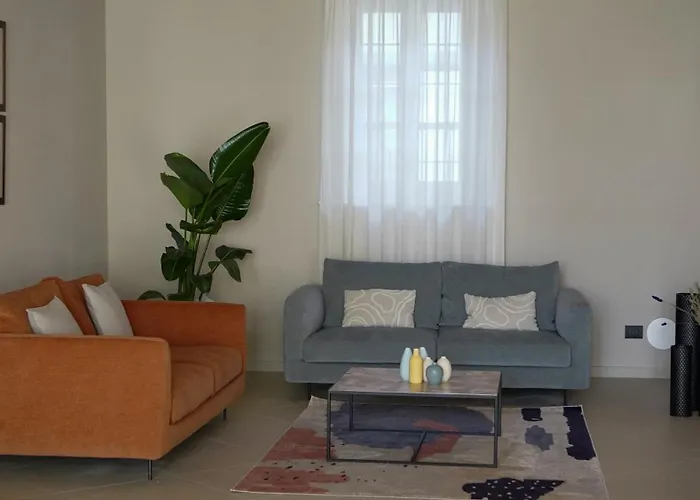 Del Lupo ホテル 4*